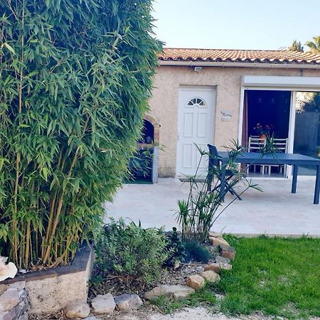 Studio 33 M2 Au Calme Proche Hyeres La Crau Eksteriør bilde