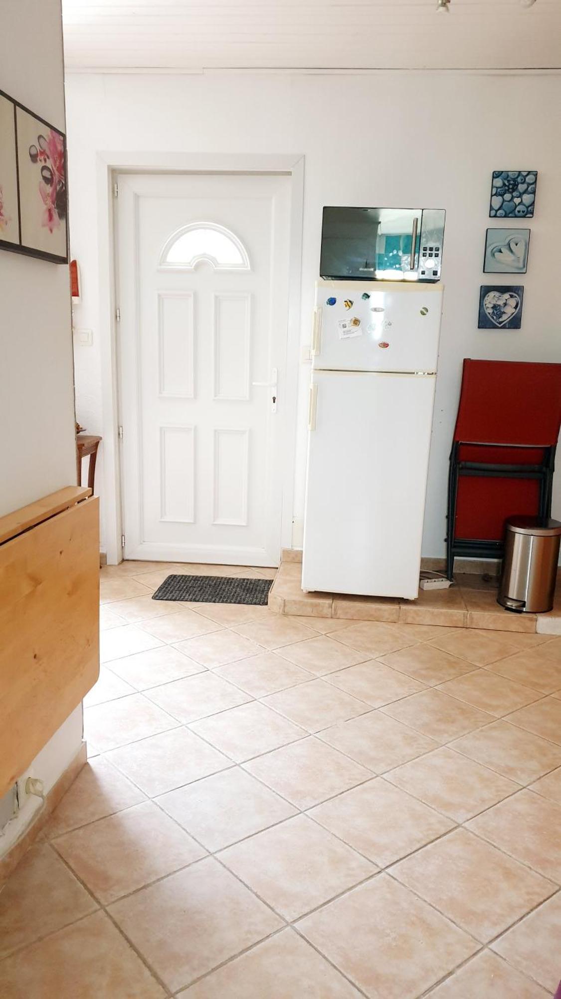 Studio 33 M2 Au Calme Proche Hyeres La Crau Eksteriør bilde